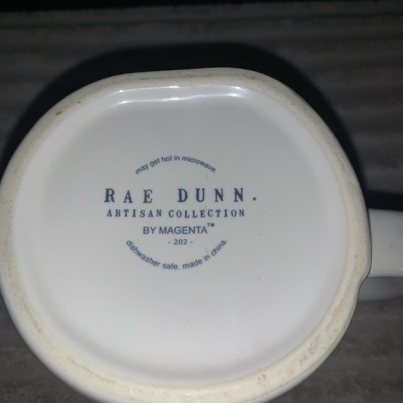 Rae Dunn Busy Bee Mug Artisan Collection by Magenta White EUC - Picture 4 of 4